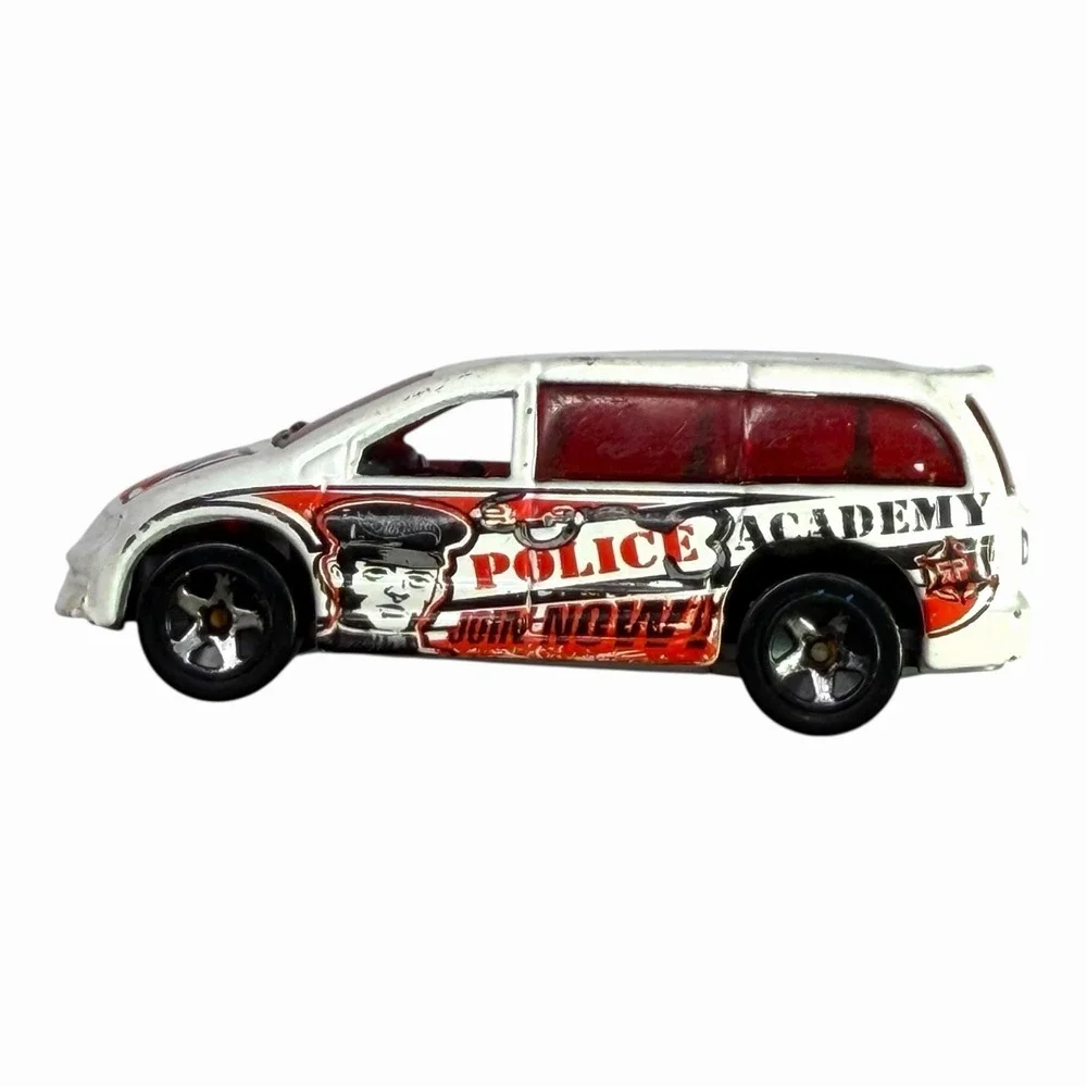 2003  ''ROLL PATROL'' #169 Hot Wheels Police Academy Dodge‎ Van Diecast Toy Car